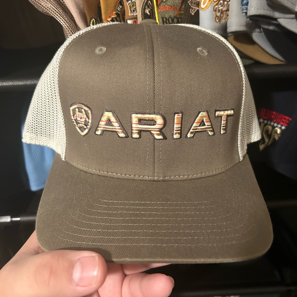 Ariat trucker hat